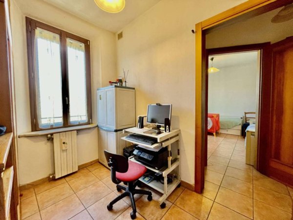 appartamento in vendita a Modena in zona Crocetta