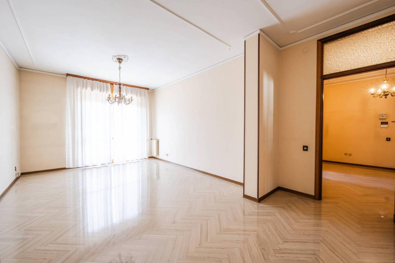 appartamento in vendita a Modena in zona Baggiovara