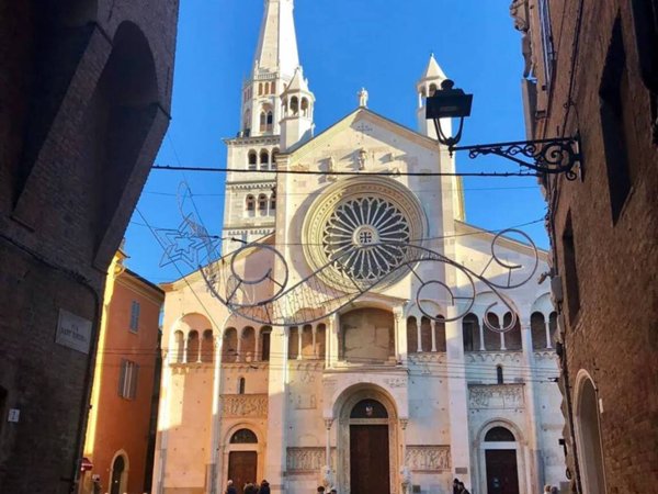 appartamento in vendita a Modena in zona Centro Storico