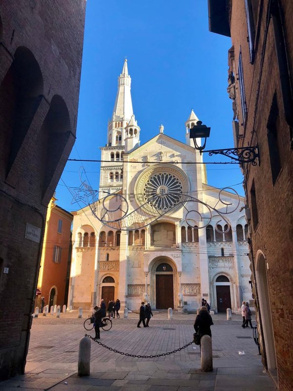 appartamento in vendita a Modena in zona Centro Storico