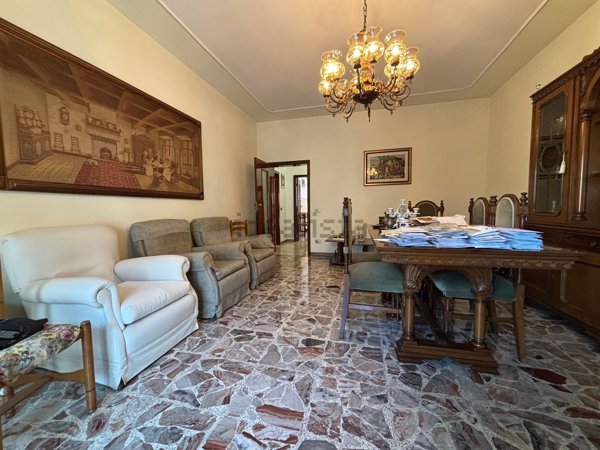 appartamento in vendita a Modena