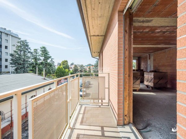 casa indipendente in vendita a Modena in zona San Faustino