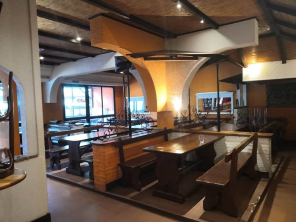 negozio in vendita a Modena