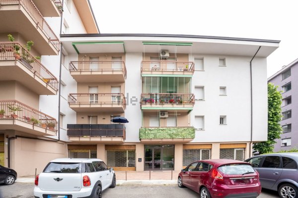 appartamento in vendita a Modena in zona San Lazzaro / Modena Est