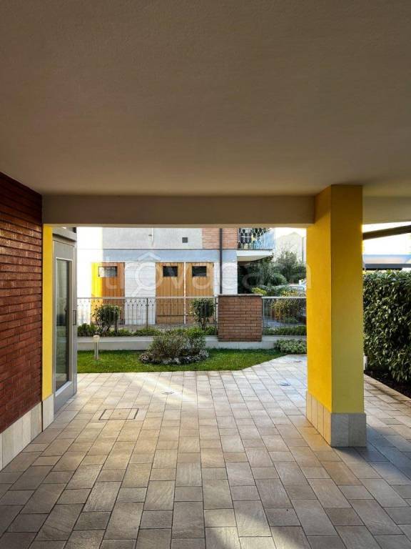 appartamento in vendita a Modena in zona Buon Pastore