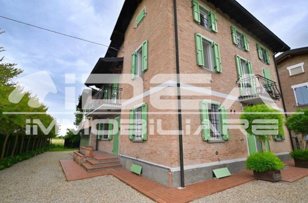 casa indipendente in vendita a Modena in zona Baggiovara