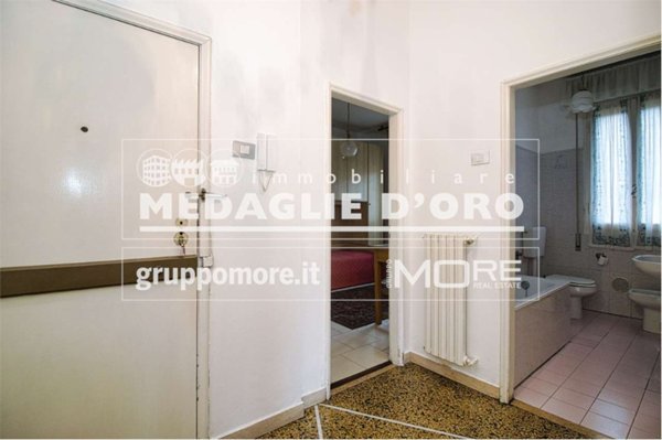 appartamento in vendita a Modena in zona San Lazzaro / Modena Est