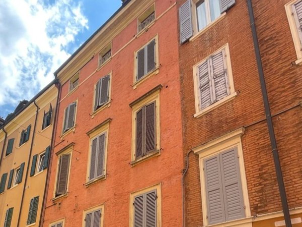 appartamento in vendita a Modena in zona Centro Storico