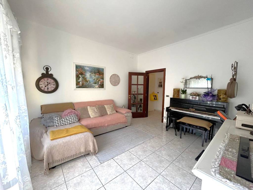 appartamento in vendita a Modena in zona San Lazzaro / Modena Est