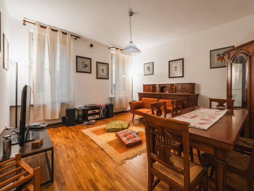 appartamento in vendita a Modena in zona Centro Storico