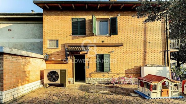 appartamento in vendita a Modena in zona San Lazzaro / Modena Est