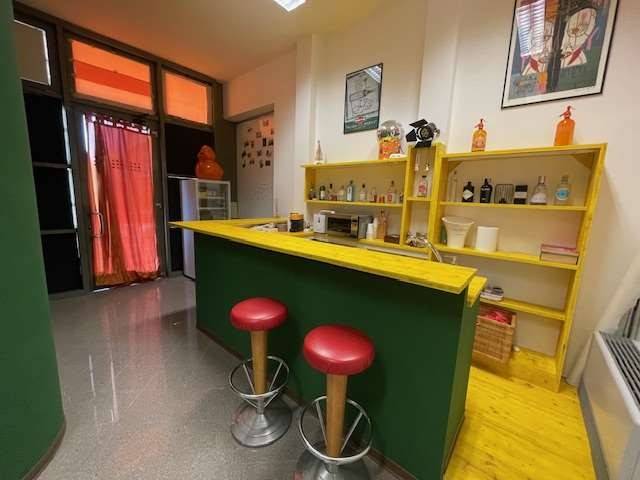 ufficio in vendita a Modena in zona Buon Pastore
