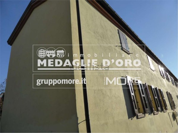 casa indipendente in vendita a Modena in zona San Damaso