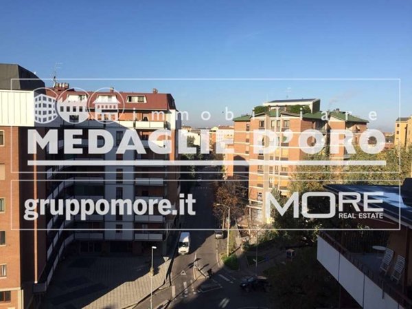 appartamento in vendita a Modena in zona Centro Storico