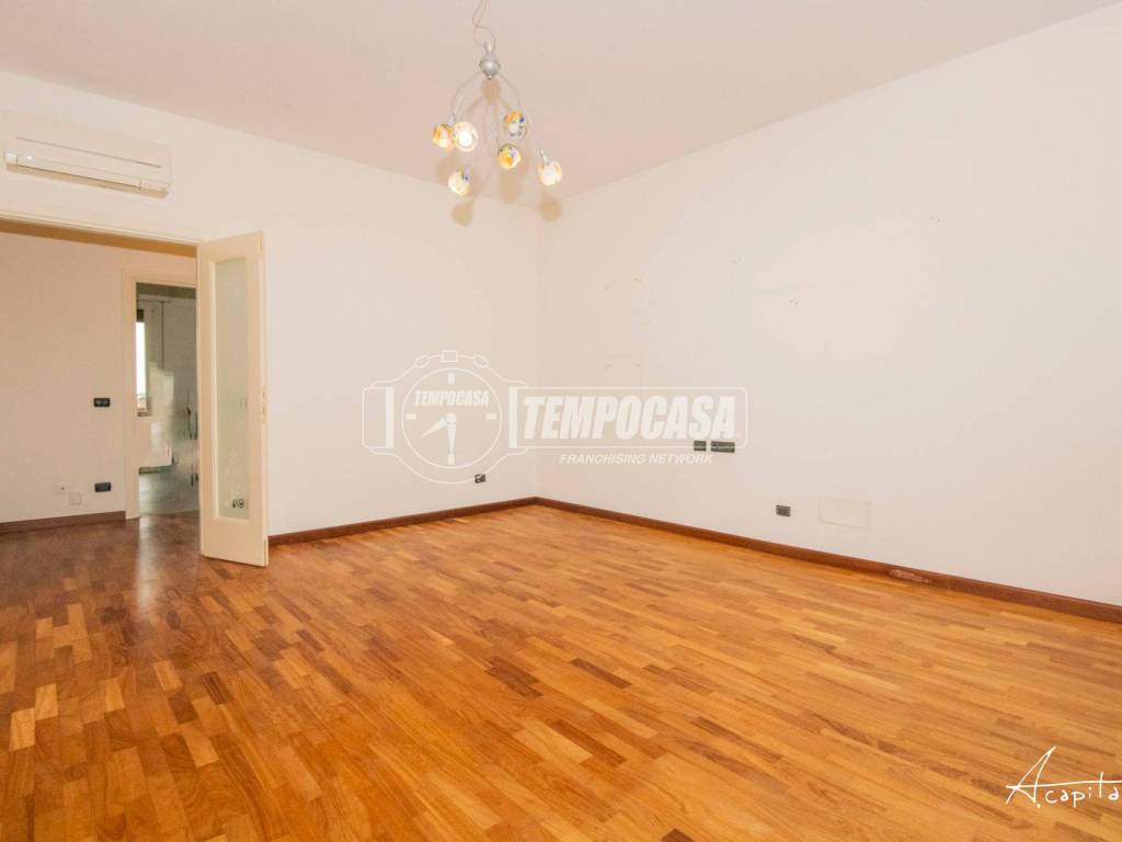 appartamento in vendita a Modena in zona Buon Pastore