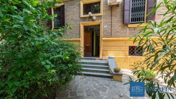casa indipendente in vendita a Modena in zona San Lazzaro / Modena Est