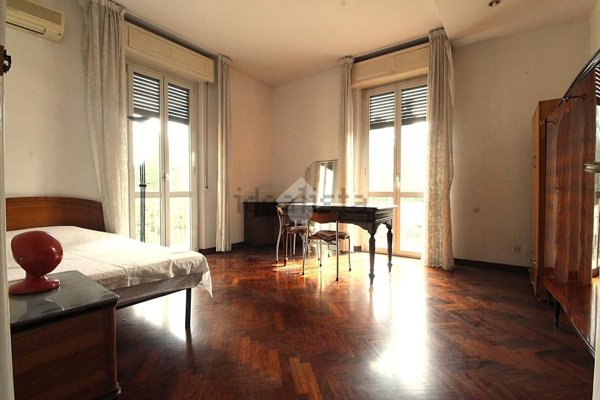 appartamento in vendita a Modena in zona Centro Storico