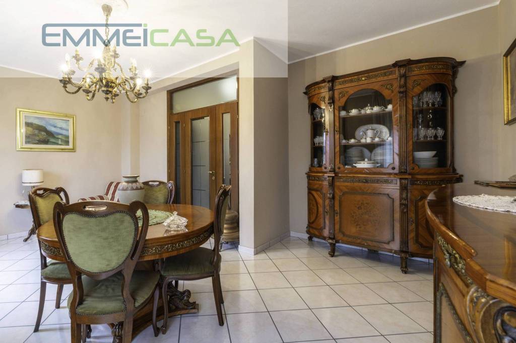 appartamento in vendita a Modena in zona San Lazzaro / Modena Est