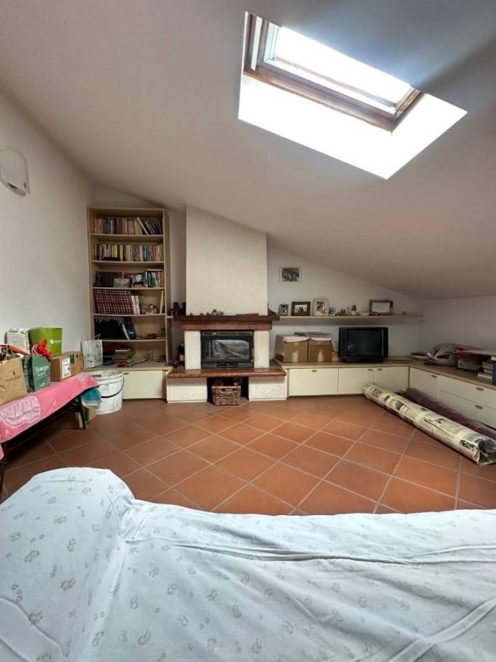 casa indipendente in vendita a Modena in zona Crocetta