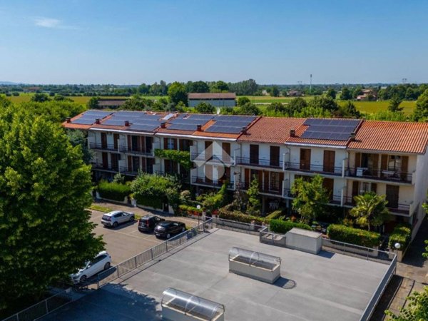 casa indipendente in vendita a Modena in zona Baggiovara