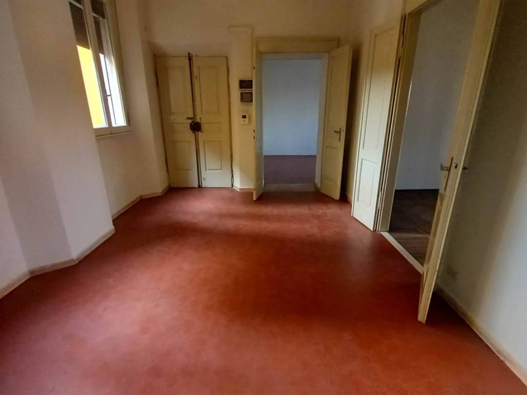 appartamento in vendita a Modena in zona Centro Storico