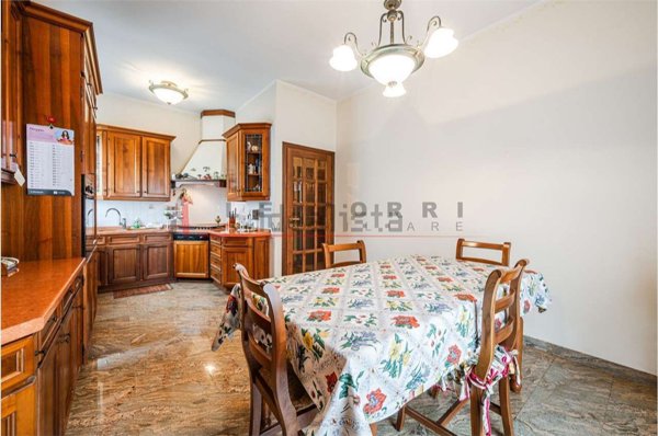 casa indipendente in vendita a Modena