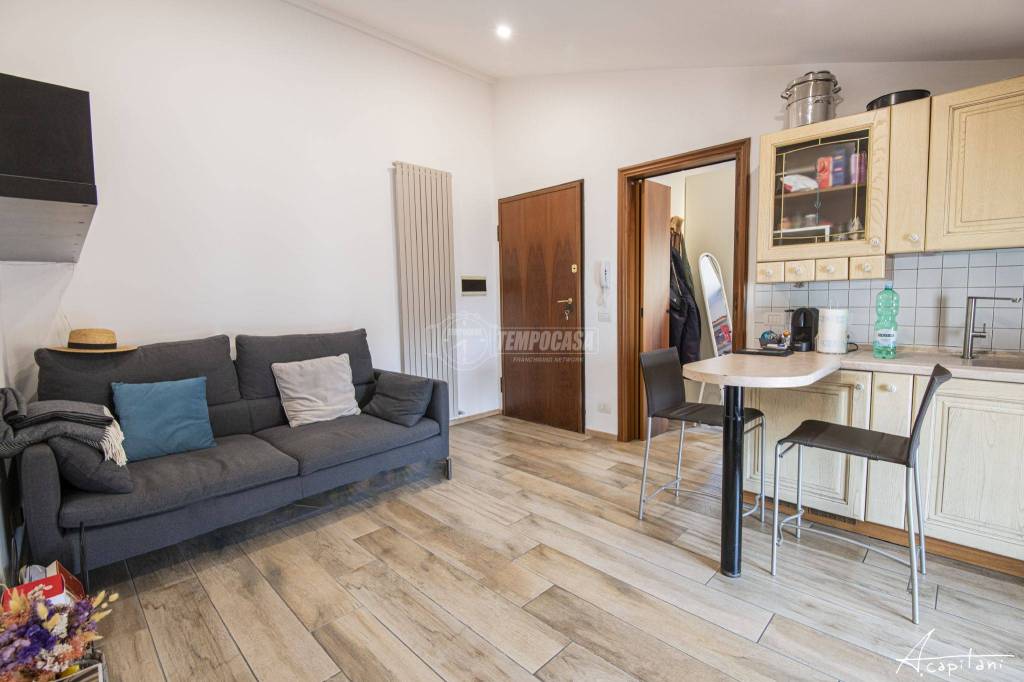 appartamento in vendita a Modena in zona Crocetta