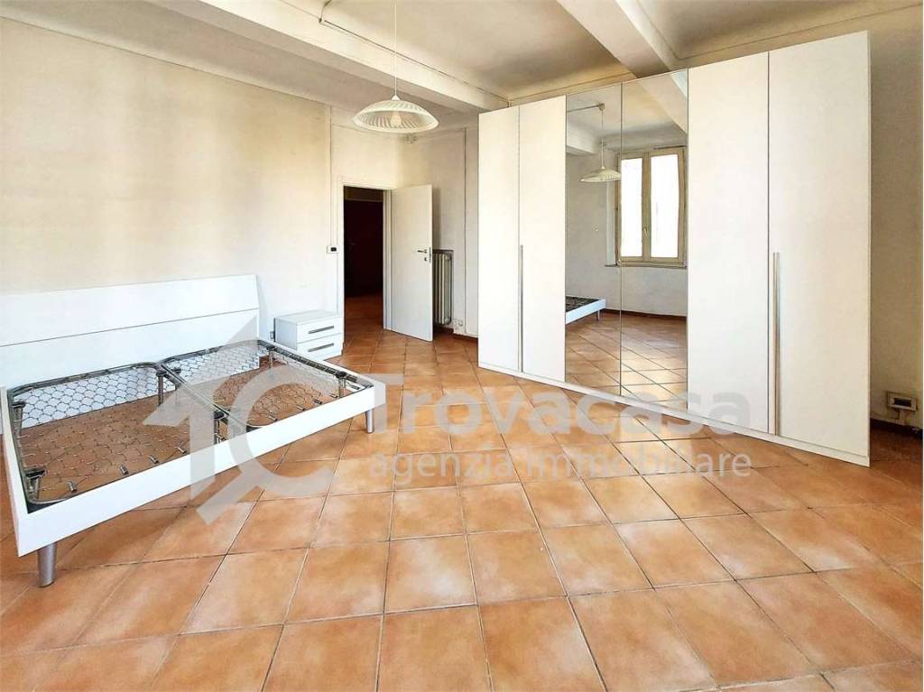appartamento in vendita a Modena in zona Crocetta