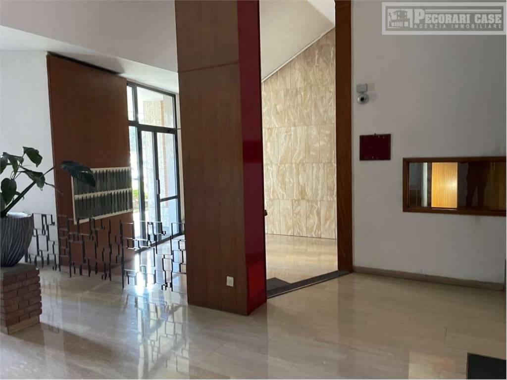 appartamento in vendita a Modena in zona Centro Storico