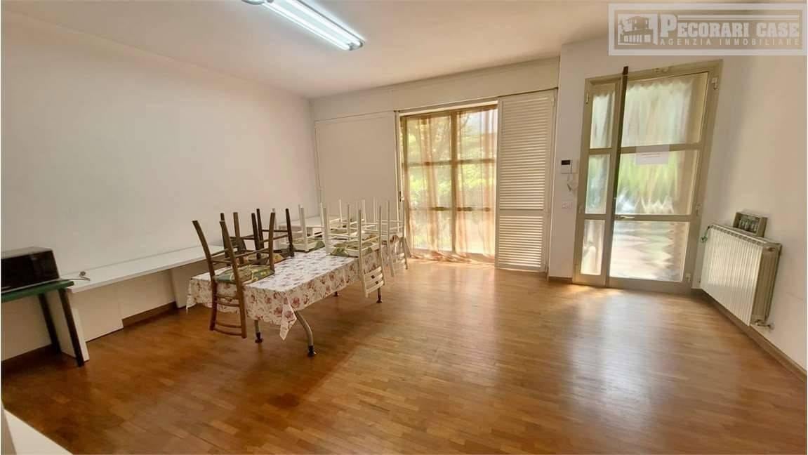 casa indipendente in vendita a Modena in zona Buon Pastore