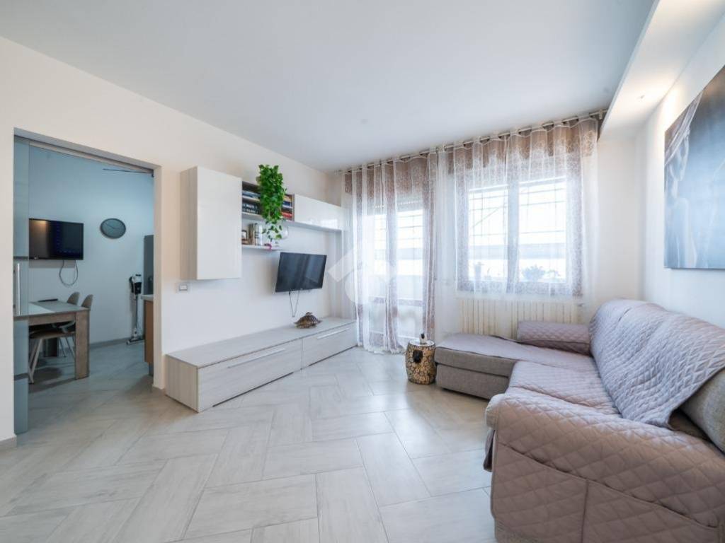 appartamento in vendita a Modena in zona San Lazzaro / Modena Est