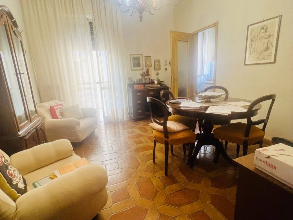appartamento in vendita a Modena