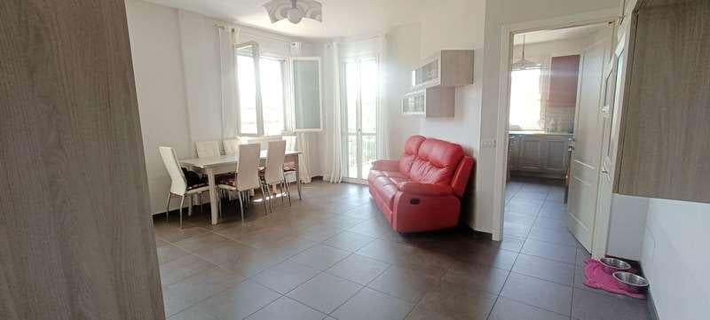 appartamento in vendita a Modena in zona Madonnina / Quattro Ville