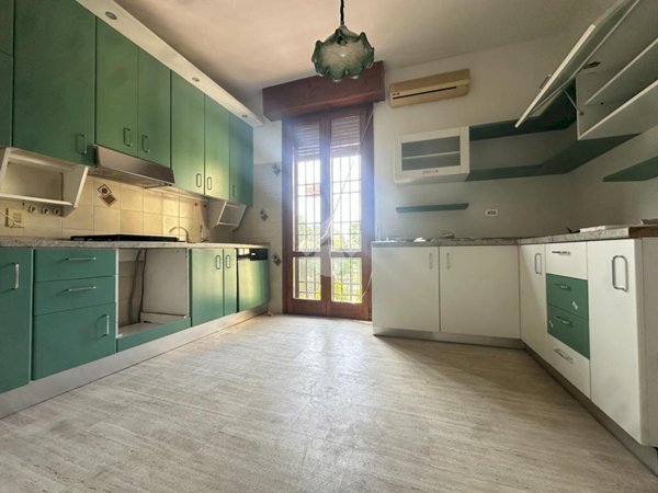 appartamento in vendita a Modena in zona Buon Pastore