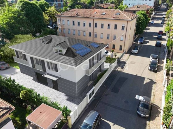appartamento in vendita a Modena in zona San Lazzaro / Modena Est