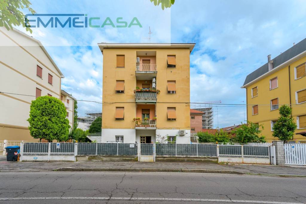 appartamento in vendita a Modena in zona Buon Pastore