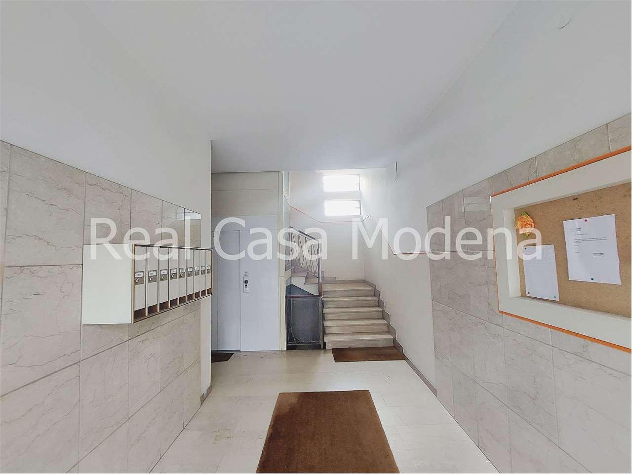 appartamento in vendita a Modena