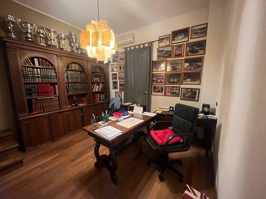 casa indipendente in vendita a Modena in zona San Faustino