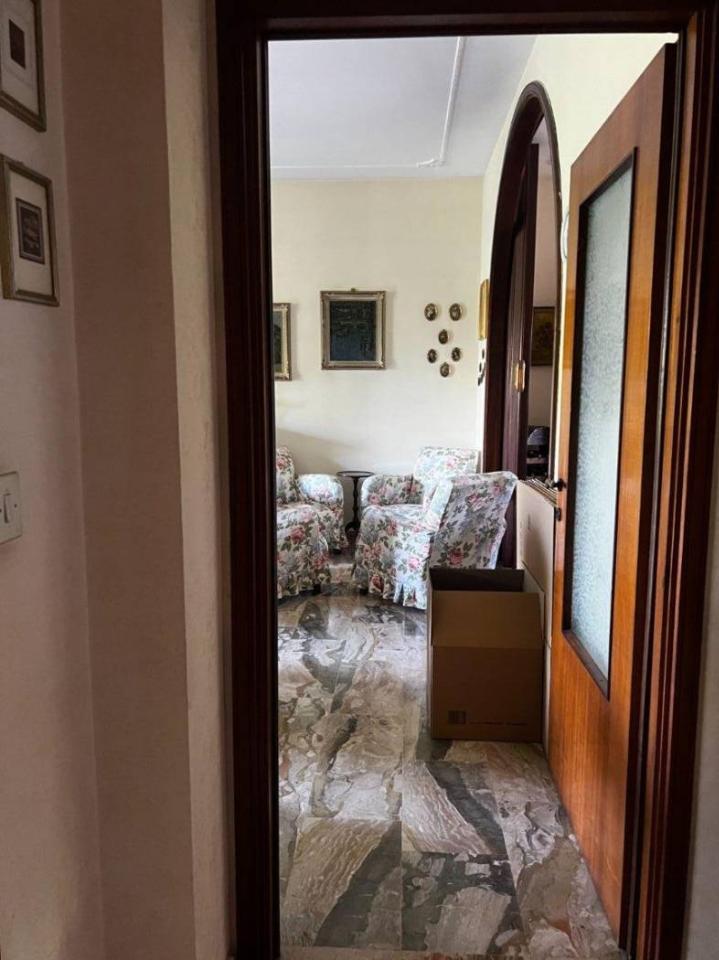 appartamento in vendita a Modena in zona Centro Storico