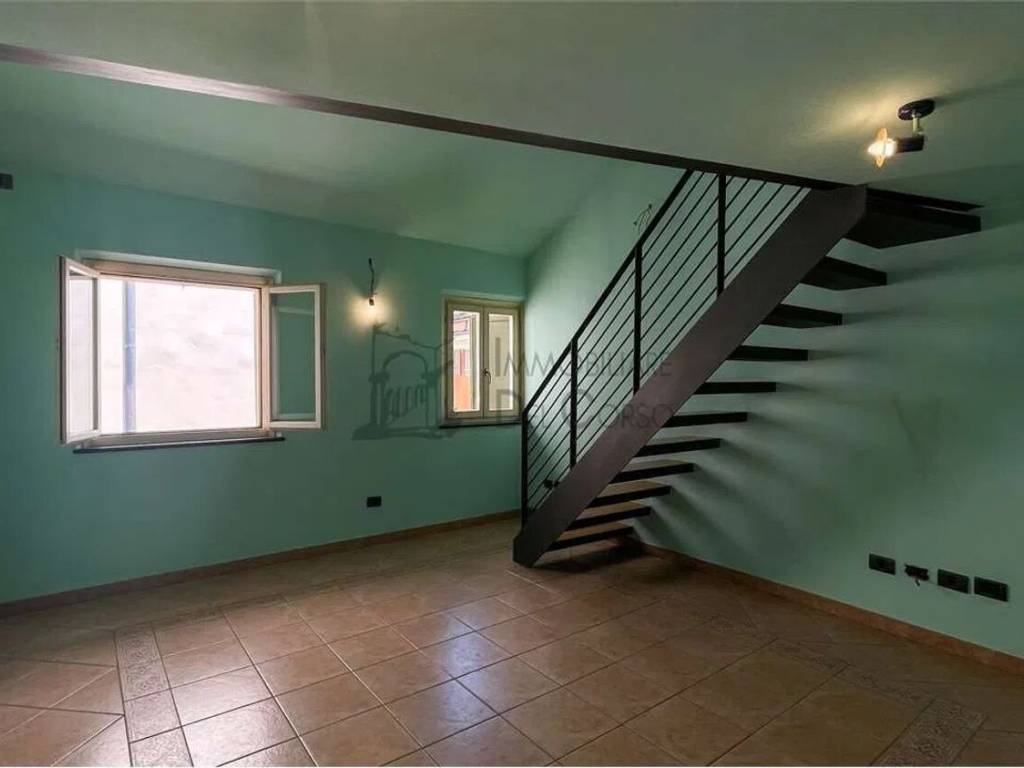 casa indipendente in vendita a Modena in zona Centro Storico