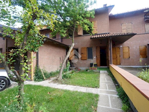 casa indipendente in vendita a Modena in zona Baggiovara
