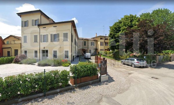 appartamento in vendita a Modena in zona Madonnina / Quattro Ville