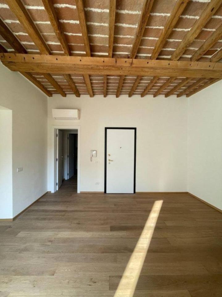 appartamento in vendita a Modena in zona Centro Storico