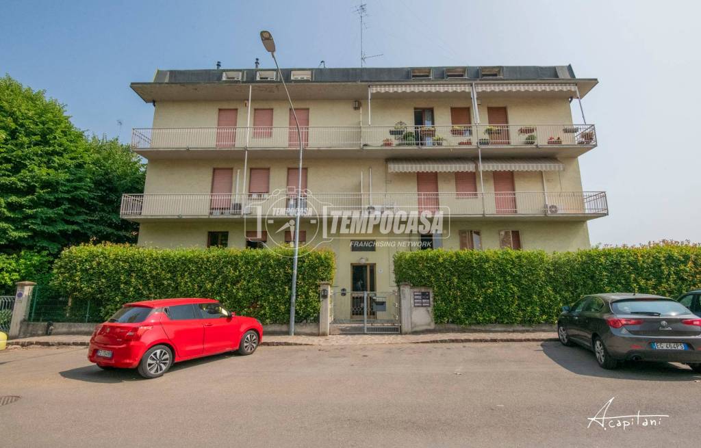 appartamento in vendita a Modena in zona San Lazzaro / Modena Est