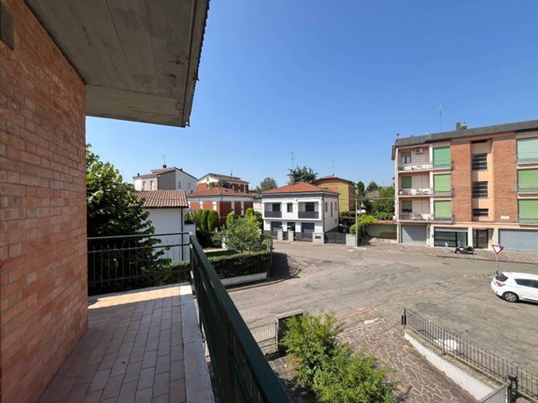 appartamento in vendita a Modena in zona Sant'Agnese