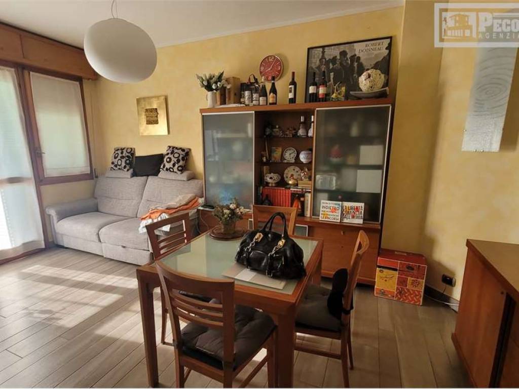 appartamento in vendita a Modena in zona Vaciglio