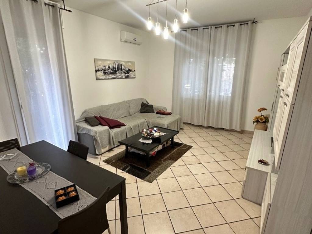 appartamento in vendita a Modena in zona San Lazzaro / Modena Est