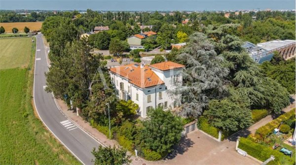 casa indipendente in vendita a Modena in zona Cognento