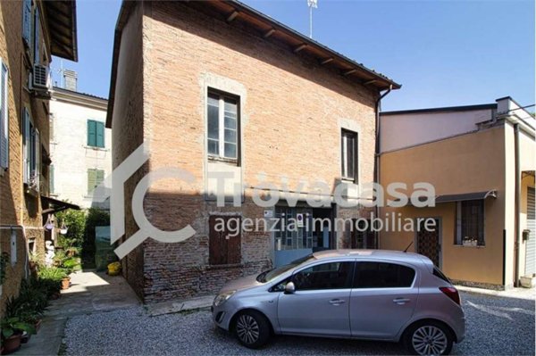 casa indipendente in vendita a Modena