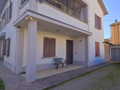 casa indipendente in vendita a Modena